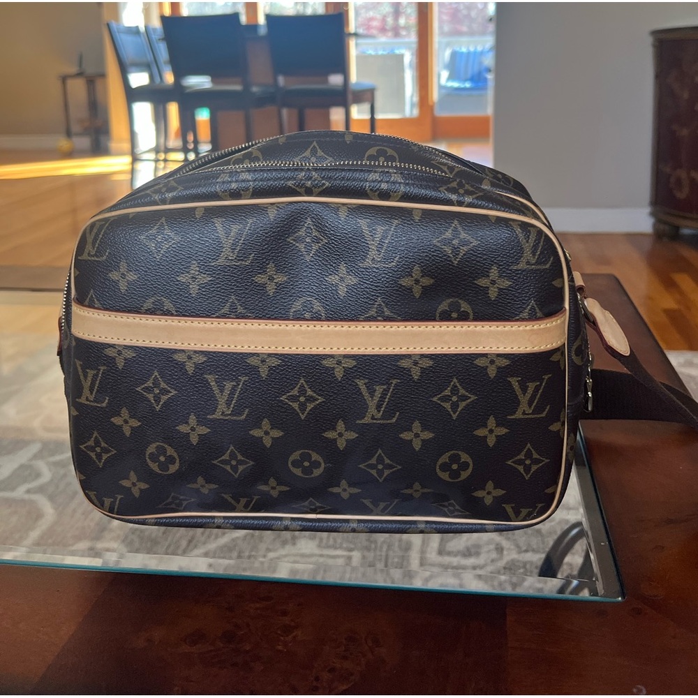 LOUIS VUITTON Monogram Reporter PM Authentic perfect condition